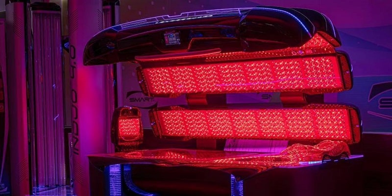 Giường trị liệu ánh sáng đỏ giúp Erling Haaland cải thiện sức khỏe