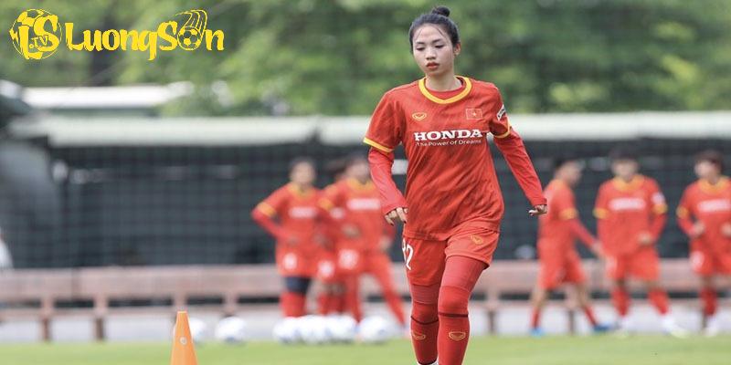 Bí quyết giữ dáng của cầu thủ nữ qua cường độ luyện tập mỗi ngày